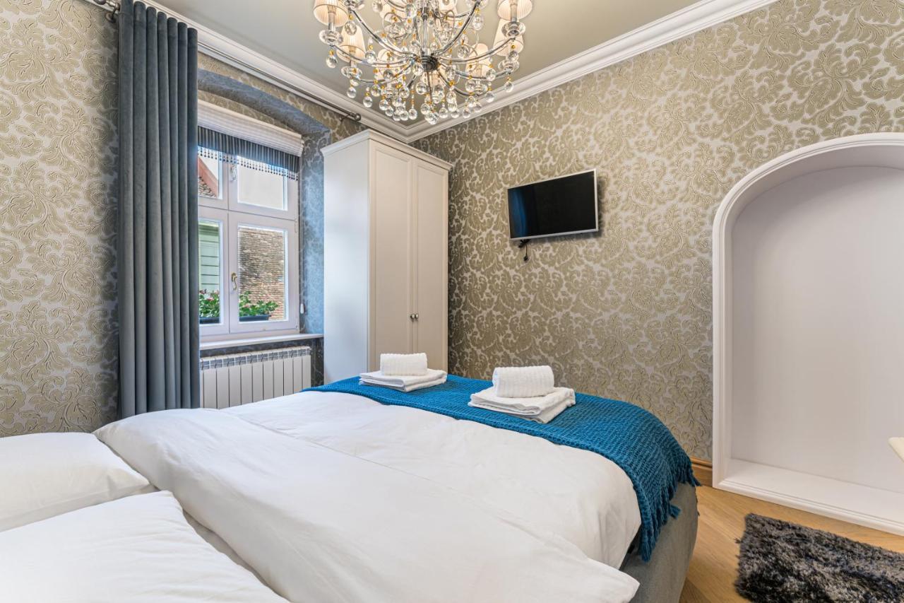 Krone Apartment Brasov Ngoại thất bức ảnh